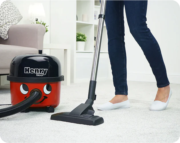 Clean Big Spaces Quickly With Henry Xtra 160 - MyHenry U.S.A